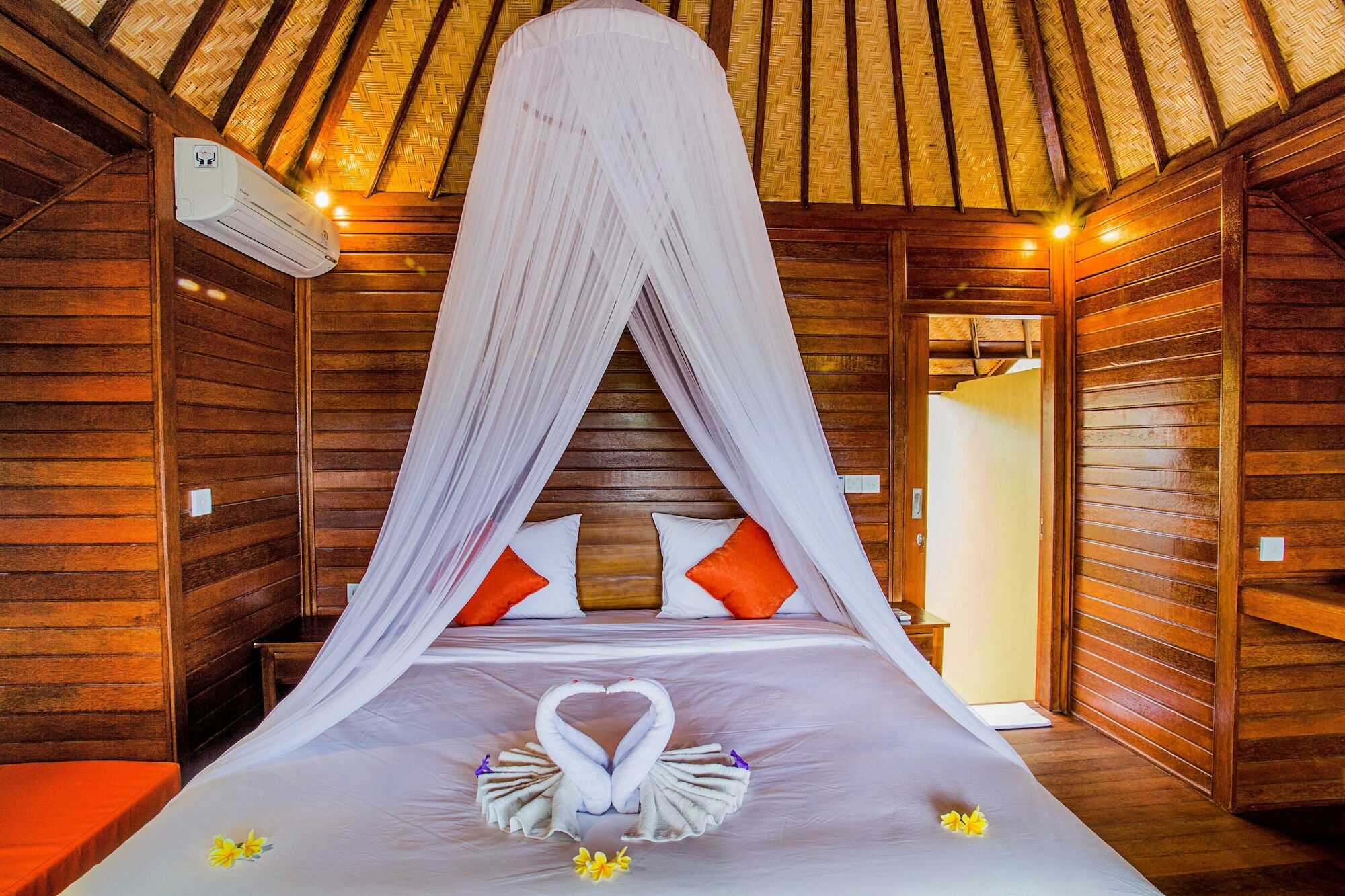 Samanta Huts Otel Lembongan Dış mekan fotoğraf